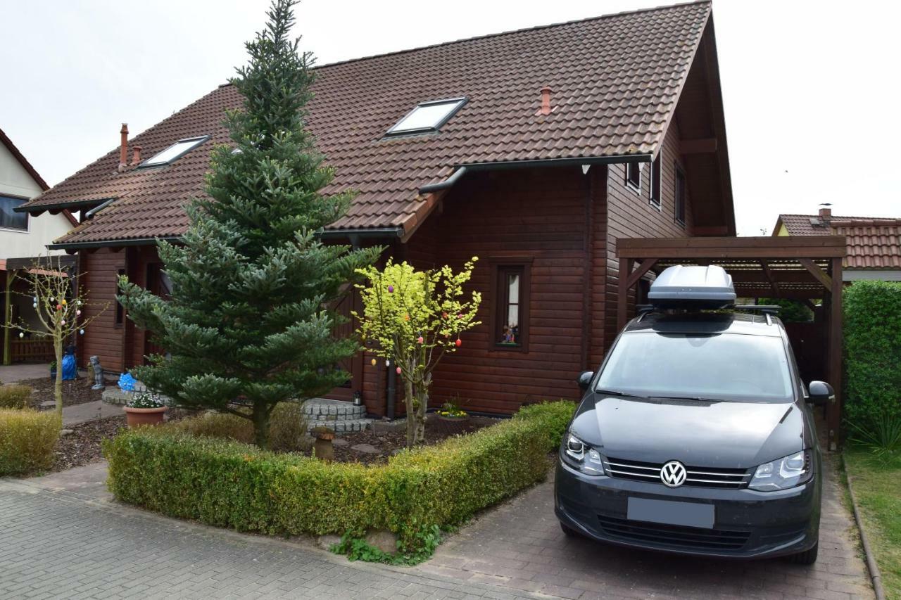 Fuenfeichener Weg 16 Appartement Eisenhüttenstadt Buitenkant foto